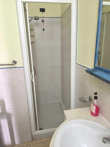 Bathroom 2, Marialva Djadsal