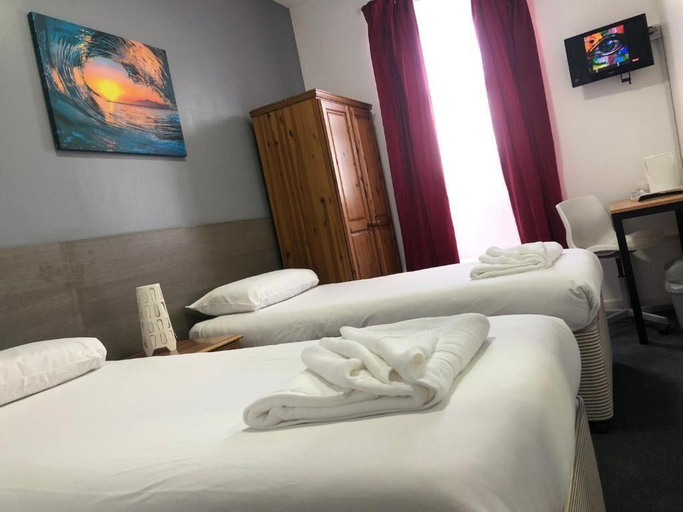 Bedroom 3, Crystal Beach Hotel, Poole