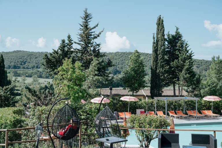 Pool 2, Hotel with swimming pool in Riparbella, Pisa