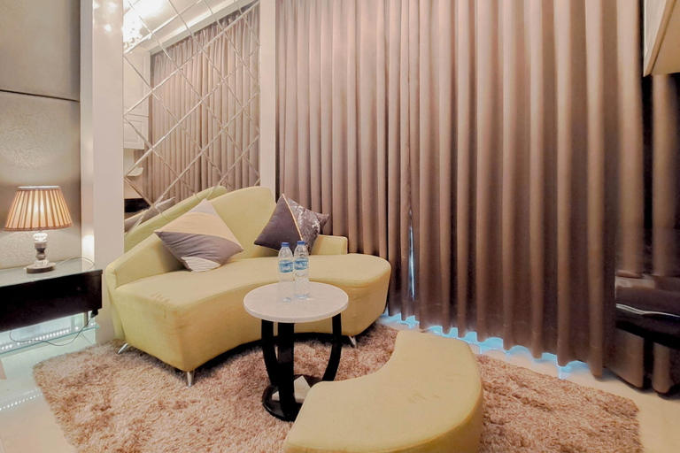 Interior 5, Warm Studio Apartment At Art Deco, Bandung
