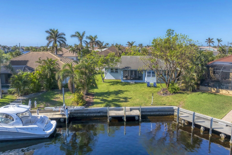 Marina 2, Punta Gorda 3-Bedroom Canalfront Vacation Home with Dock 3 Home, Charlotte