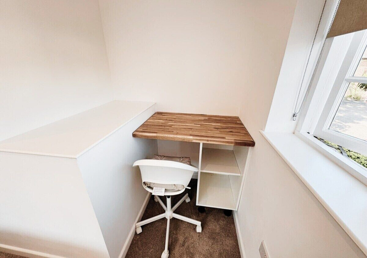 Room 2, Cosy & Luxury 2BR Flat in Calverton, Nottinghamshire