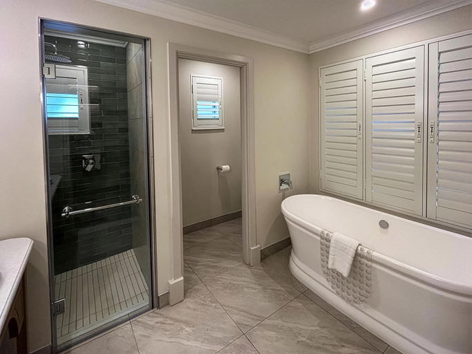 Bathroom 5, Mount Grace Hotel & Spa, West Rand