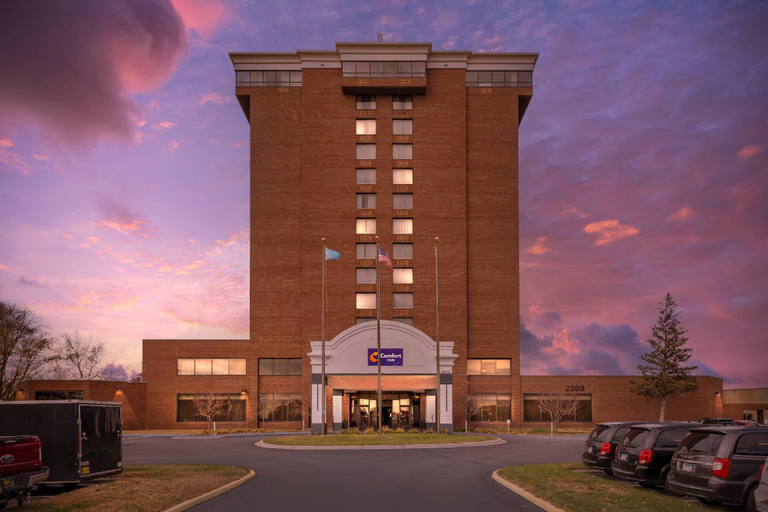 Others 2, Comfort Inn Brooklyn Center, Hennepin