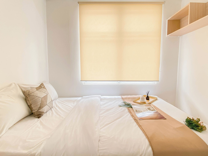 Room 4, Basic Style And Compact 2Br Apartment At Vittoria Residence, West Jakarta