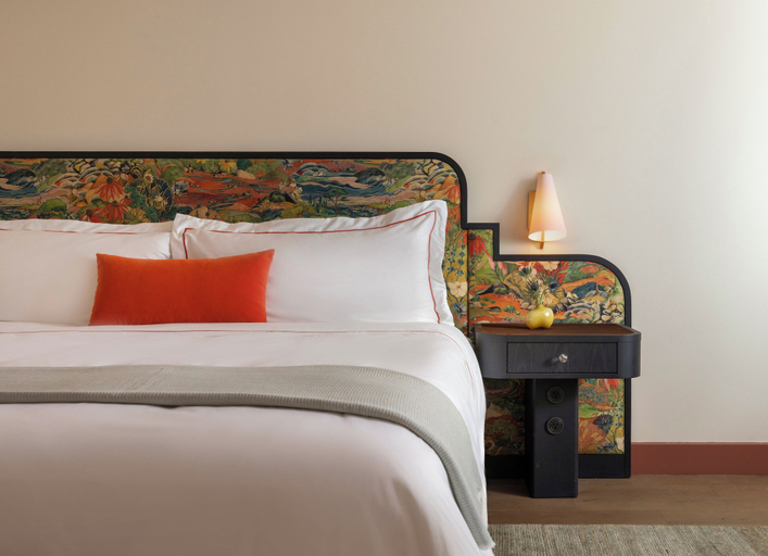 Primary image, Hotel Daphne, Houston