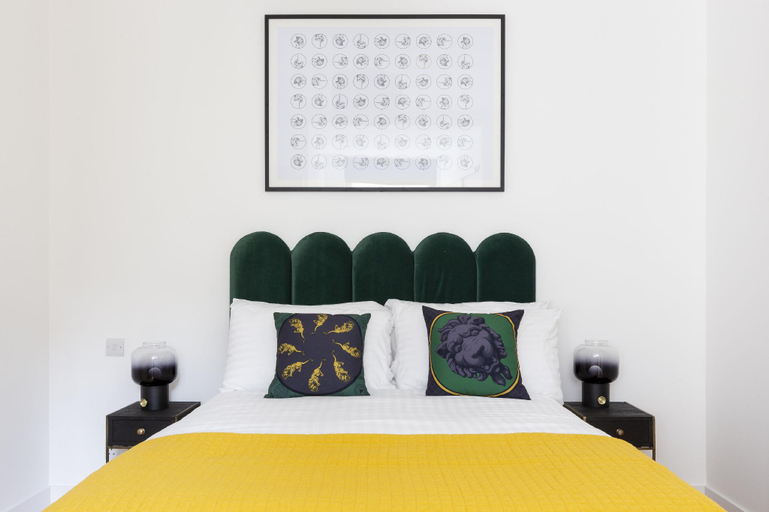 Bedroom 2, Bloomsbury by Viridian Apartments, London