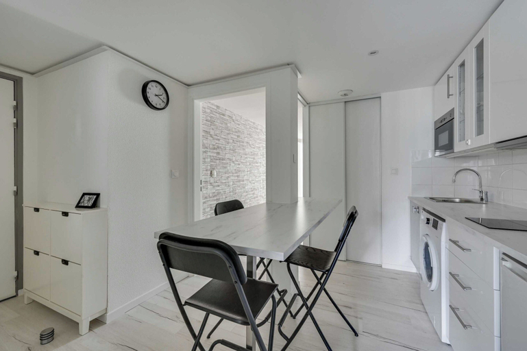 Private kitchen 2, Dify Splendide - Jean Mace, Rhône