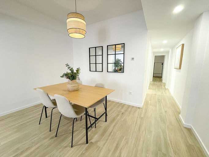 Living area 2, Apartamentos Zaragoza Gran Via 3000, Zaragoza