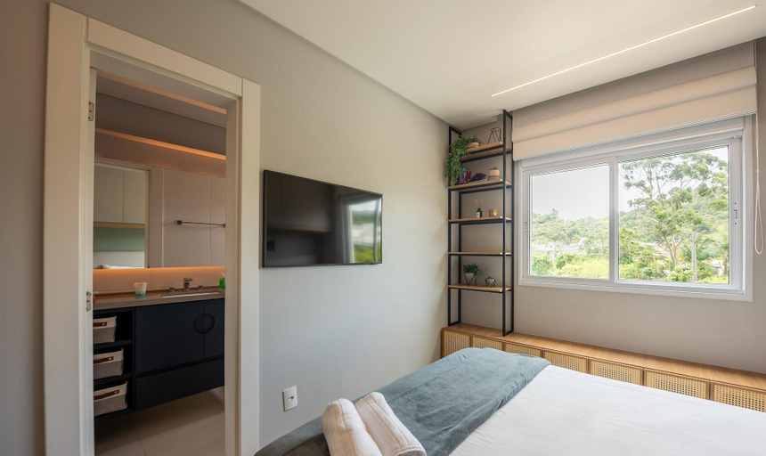 Room, Apt w/ BBQ & Balcony, 230m From the Beach Epd0202, Balneário Arroio do Silva