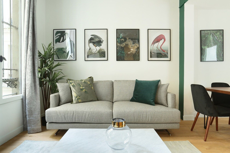 Living area 4, Charming Apartment District Beaubourg Le Marais, Paris