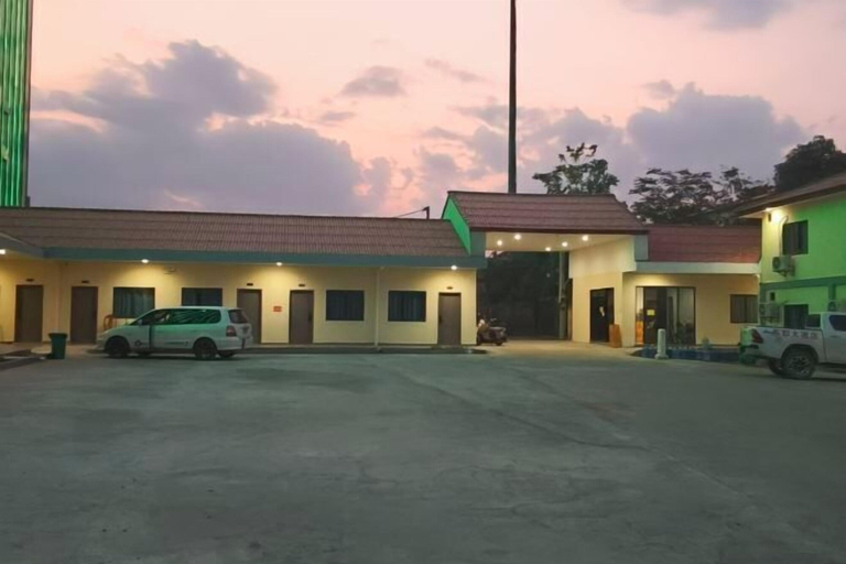Parking 2, Dong 'Du Da Jiu Dian, Vientiane