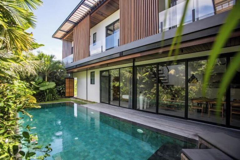 Outdoor pool 5, NOMA 3 Light, Badung