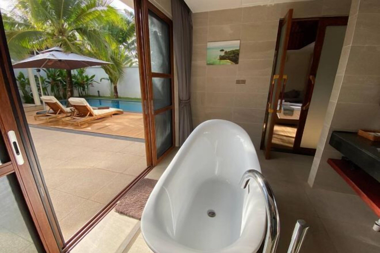 Bathroom 3, Ream YoHo Resort, Prey Nob