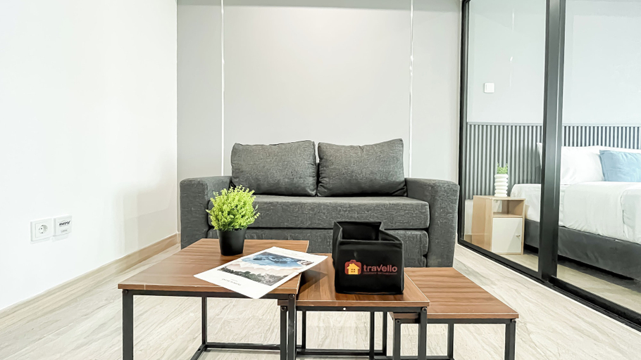 Living area 2, Comfortable 1Br At Apartment Collins Boulevard, Tangerang