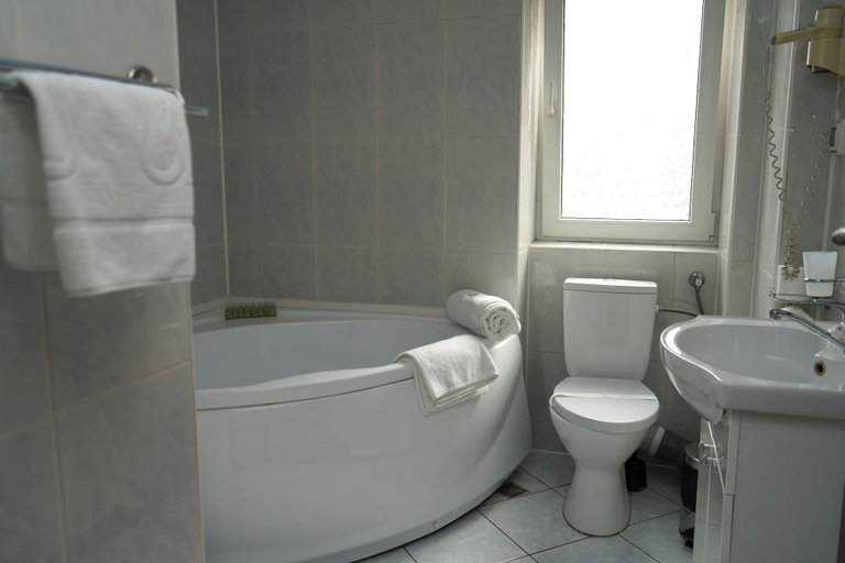 Bathroom 4, HOTEL BLISS, Municipiul Bucuresti