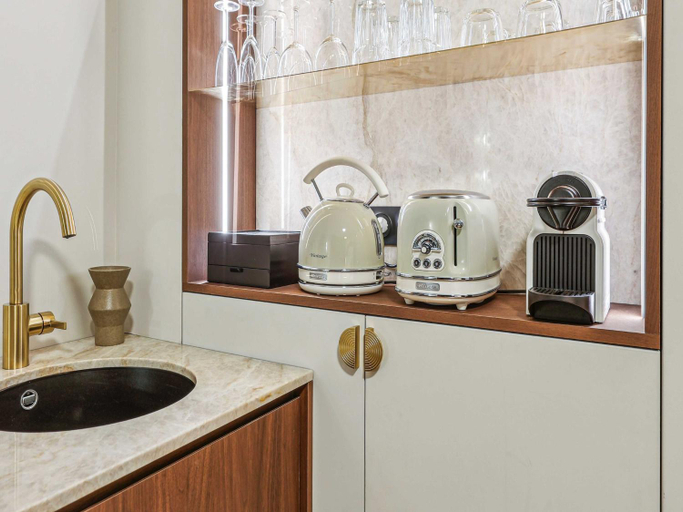 Others 5, Modern apartment - 2P - Parc Monceau, Paris
