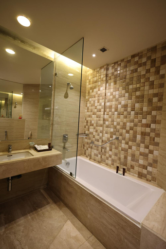 Bathroom 4, Godwin Meerut, Meerut