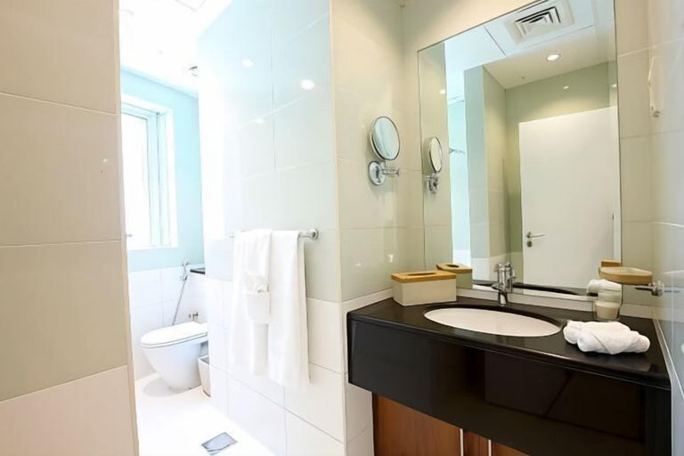 Bathroom 5, Marina Hotel Apartments, Dubai