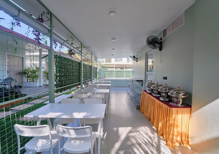 Restaurant 5, Kayal Cove Resort by VOYE HOMES, Alappuzha