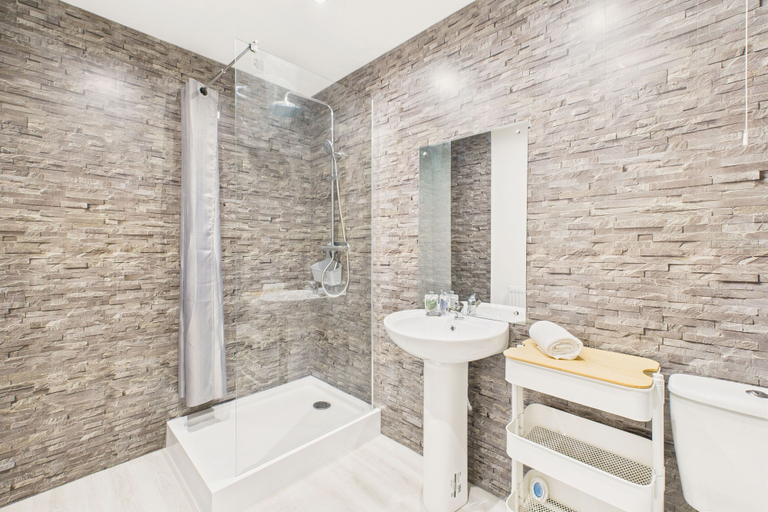 Room 4, Host Stay Alnmouth Suite, North Tyneside
