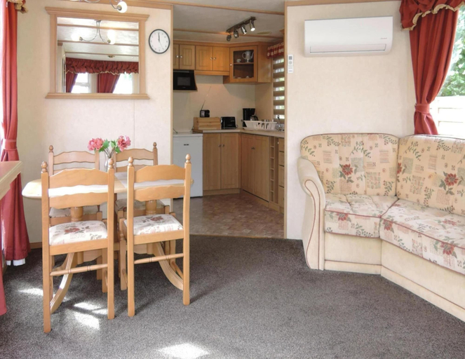 Others 5, Mobile Home in Kolczewo near Baltic Beaches, Kamień