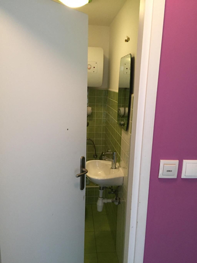 Bathroom 3, Apartments Elena, Split