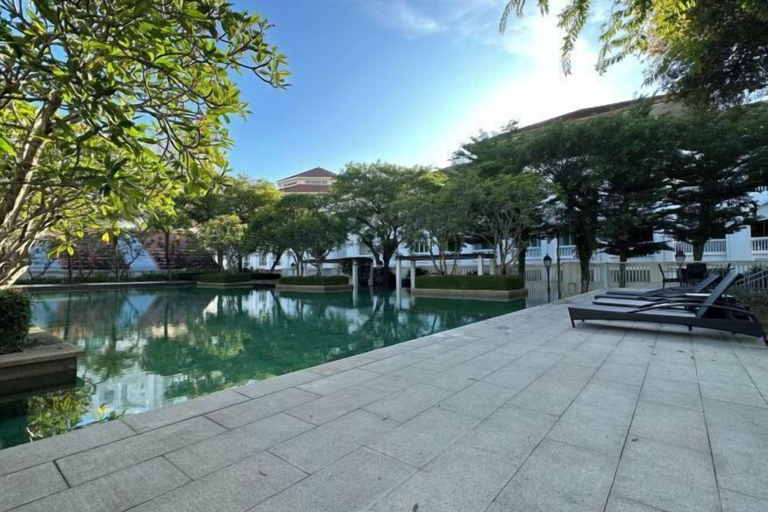 Outdoor pool, 6th Straits Quay Seafront Suite - Rare Marina & Seaview, Pulau Penang