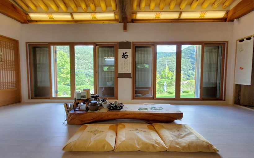 Bedroom 2, Andong Song Gye Heon, Andong