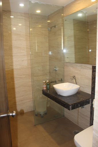 Bathroom 4, Khanna Residency, Delhi