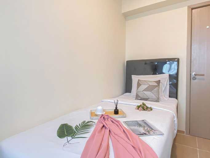 Bedroom 2, Simply And Homey 3Br At Apartment Meikarta, Cikarang