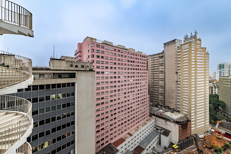 Room 5, Copan 1401b 3p 0q in S o Paulo, São Paulo