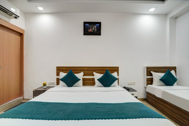 Room 4, Hotel Nova Inn Near Delhi Airport, Delhi