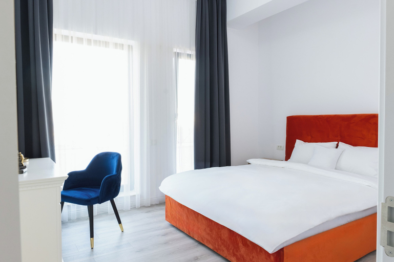 Room 5, Hotel VERSE, Stefanestii De Jos