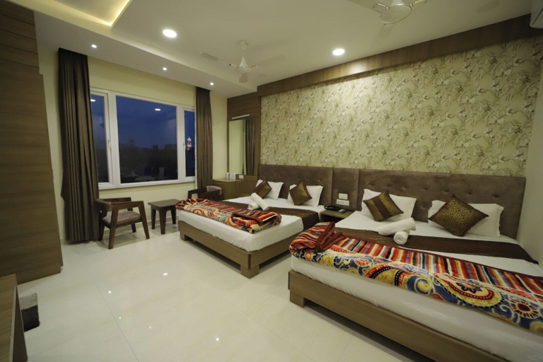 Room 5, Hotel SS Royal, Amritsar