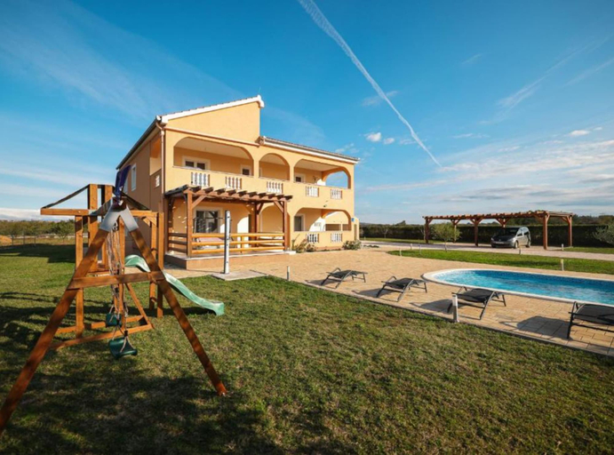 Exterior 2, Villa Maja, Škabrnja