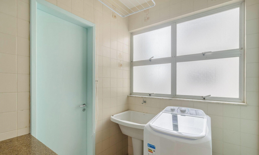 Bathroom 5, 3BR Apt 300m From the Beach in Cabo Frio - Ecs0202, Cabo Frio