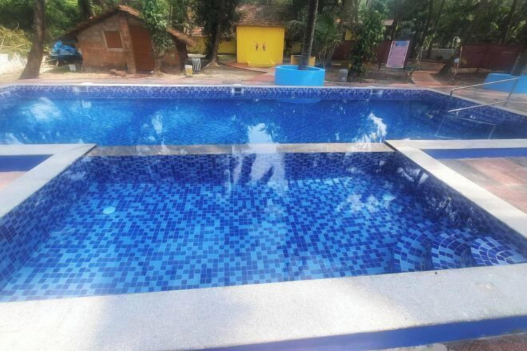 Outdoor pool 3, Little Yellow House • Insta: @little.yellow.house1943, South Goa