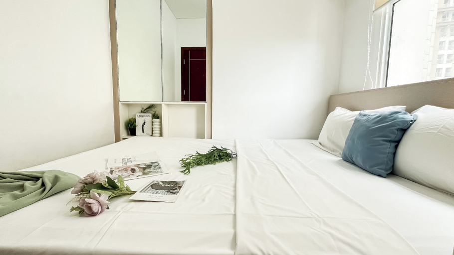 Bedroom 3, Cozy And Restful 2Br Apartment At Vittoria Residence, Jakarta Barat