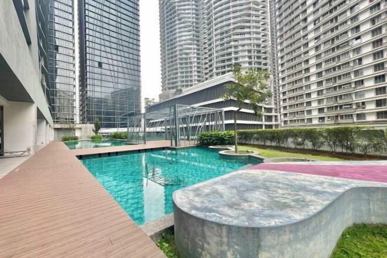 Outdoor pool 5, KL Gateway Residences Near LRT & Mid Valley by Seeblings Home, Kuala Lumpur