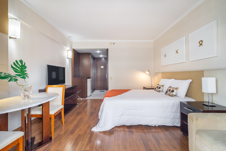 Room 3, Leoncio 706 in S o Paulo, São Paulo