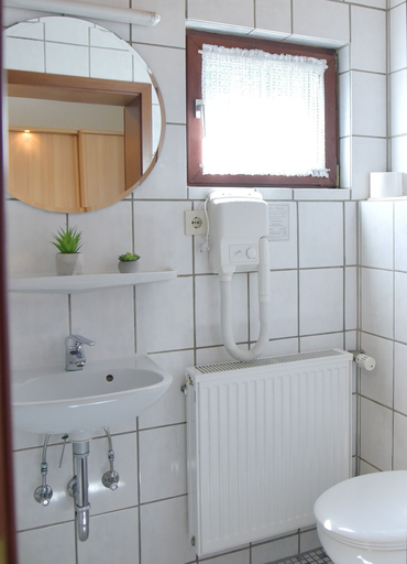 Bathroom 5, Pension Haus Bambi, Herzogtum Lauenburg