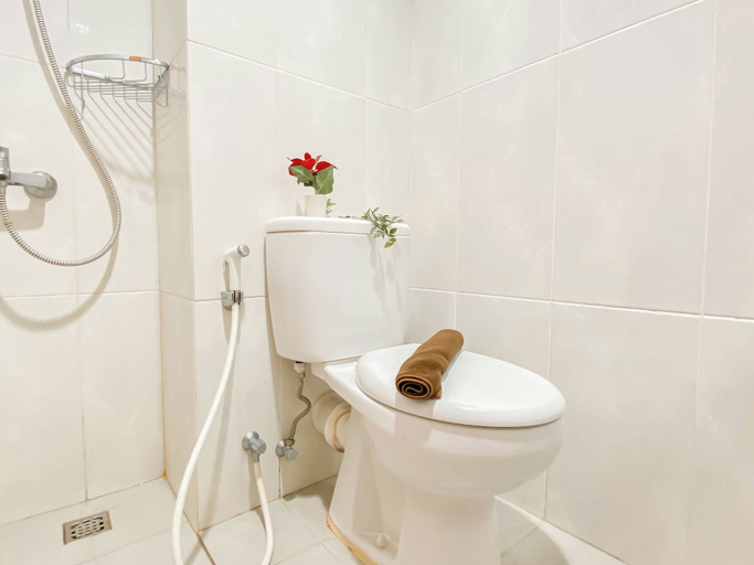 Interior 1, Cream Tone Studio At Evenciio Margonda Apartment, Depok