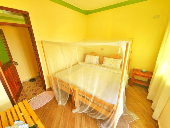 Bedroom 2, Lights of Kazinga Homestay, Bunyaruguru