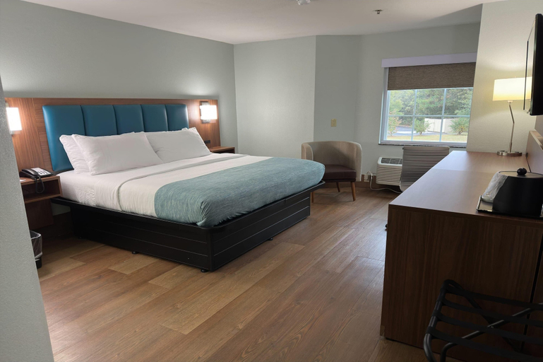 Bedroom 5, Wingate by Wyndham Macon I-475, Bibb