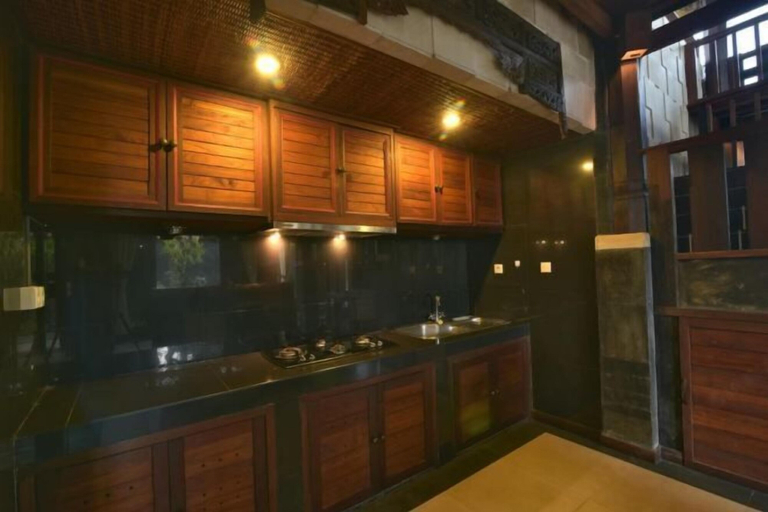 Room 4, Wooden Villa by Prasi, Gianyar