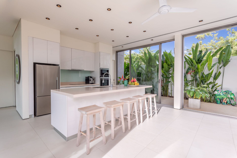 Private kitchen 4, Villa Aqua, Takua Thung