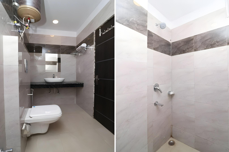 Bathroom 3, Embellish Inn, Delhi