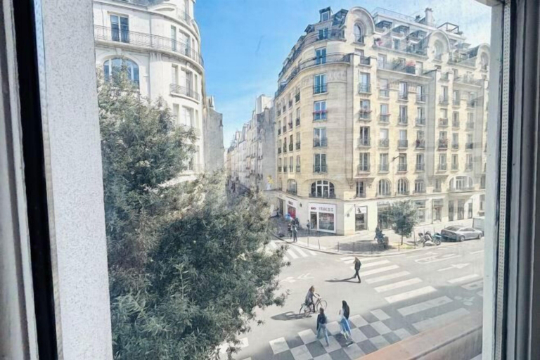 View from property, Dream Dwell Paris-Spacious Loft in the Marais, Paris