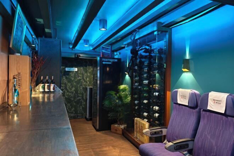 Bar (on property) 5, DAY & NIGHT by THE MOMENT, Muang Chiang Mai